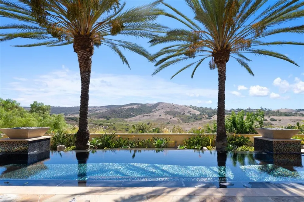 31 Blue Heron Irvine, CA 92603