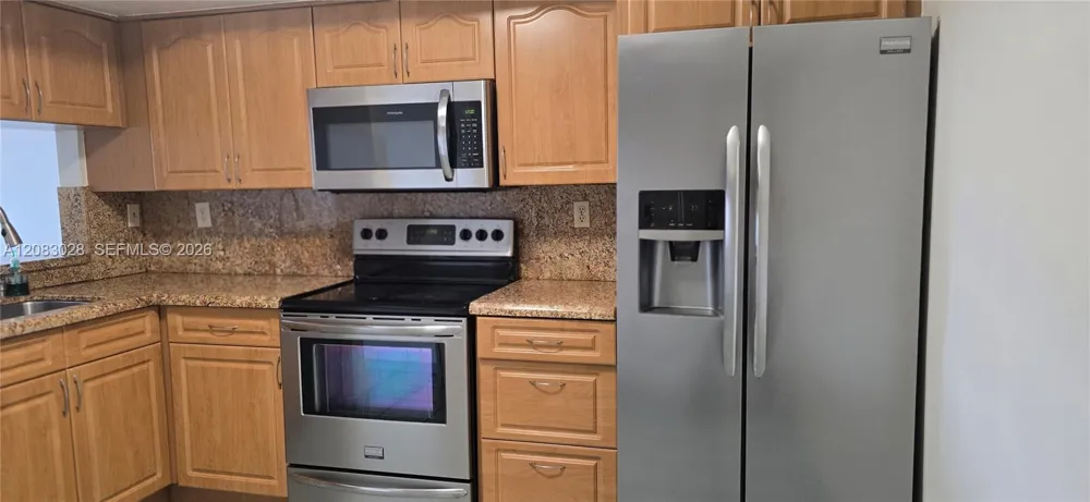 8933 SW 123rd Ct #401 Miami, FL 33186