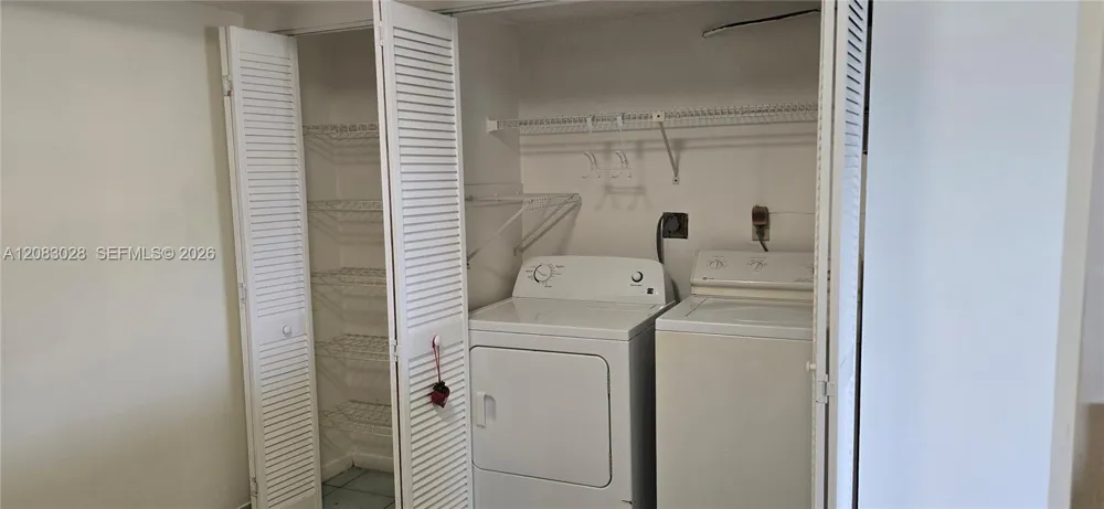 8933 SW 123rd Ct #401 Miami, FL 33186