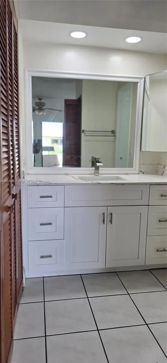 8933 SW 123rd Ct #401 Miami, FL 33186