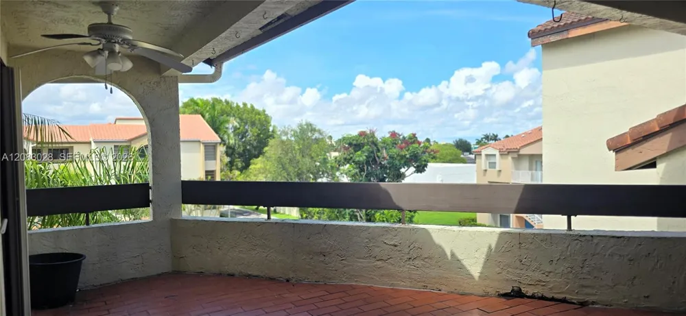 8933 SW 123rd Ct #401 Miami, FL 33186