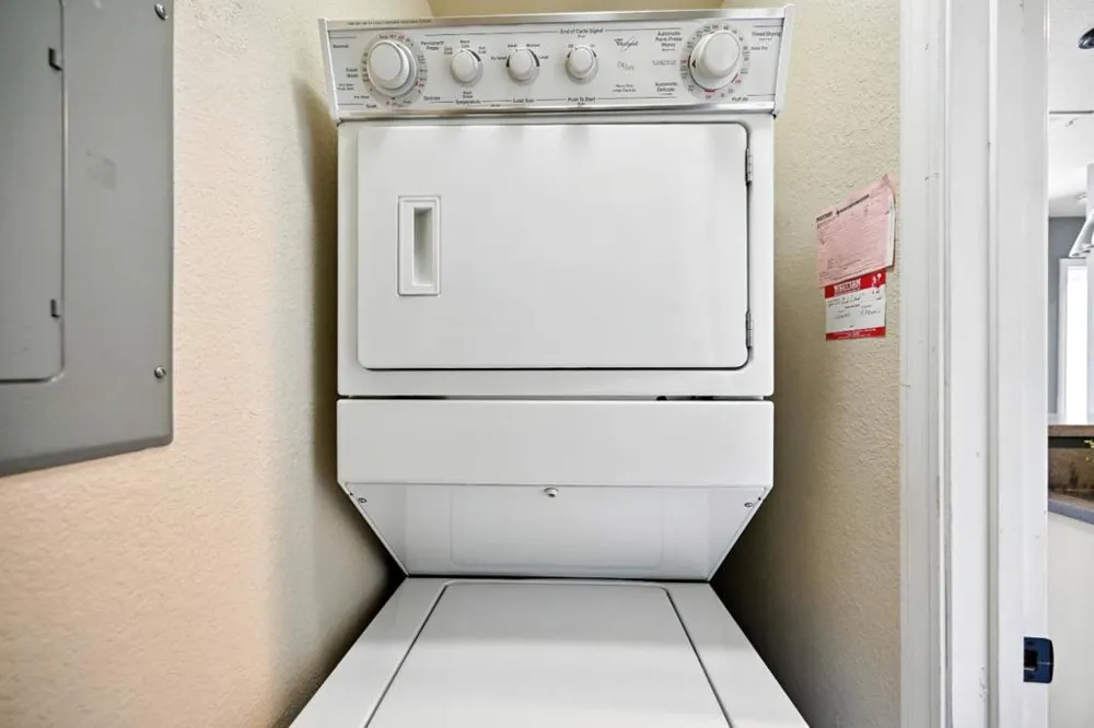 984 Belmont Terrace #10 Sunnyvale, CA 94086
