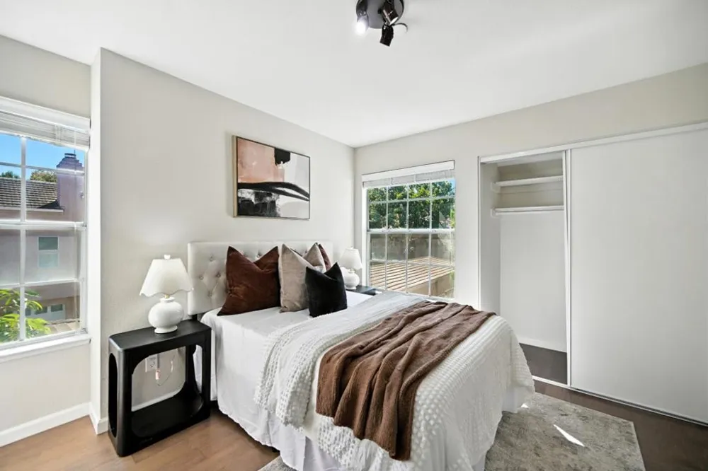 984 Belmont Terrace #10 Sunnyvale, CA 94086