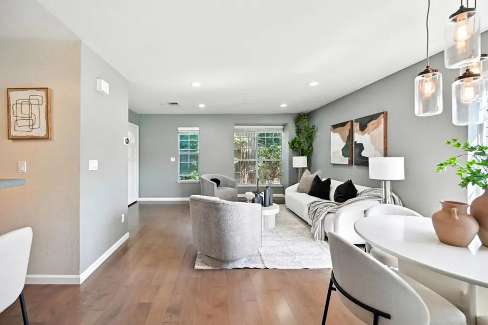 984 Belmont Terrace #10 Sunnyvale, CA 94086