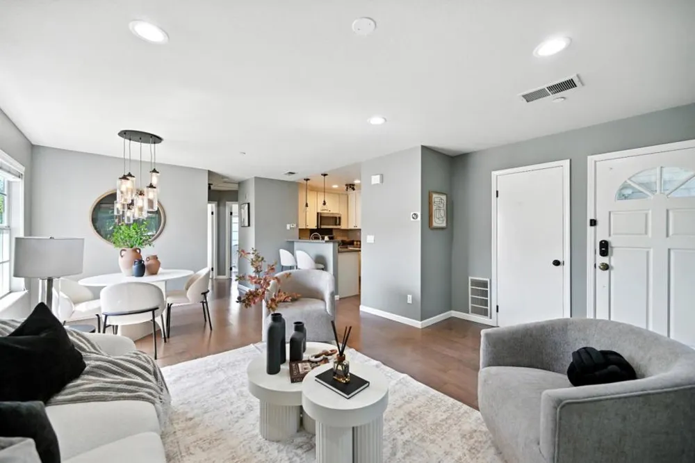 984 Belmont Terrace #10 Sunnyvale, CA 94086