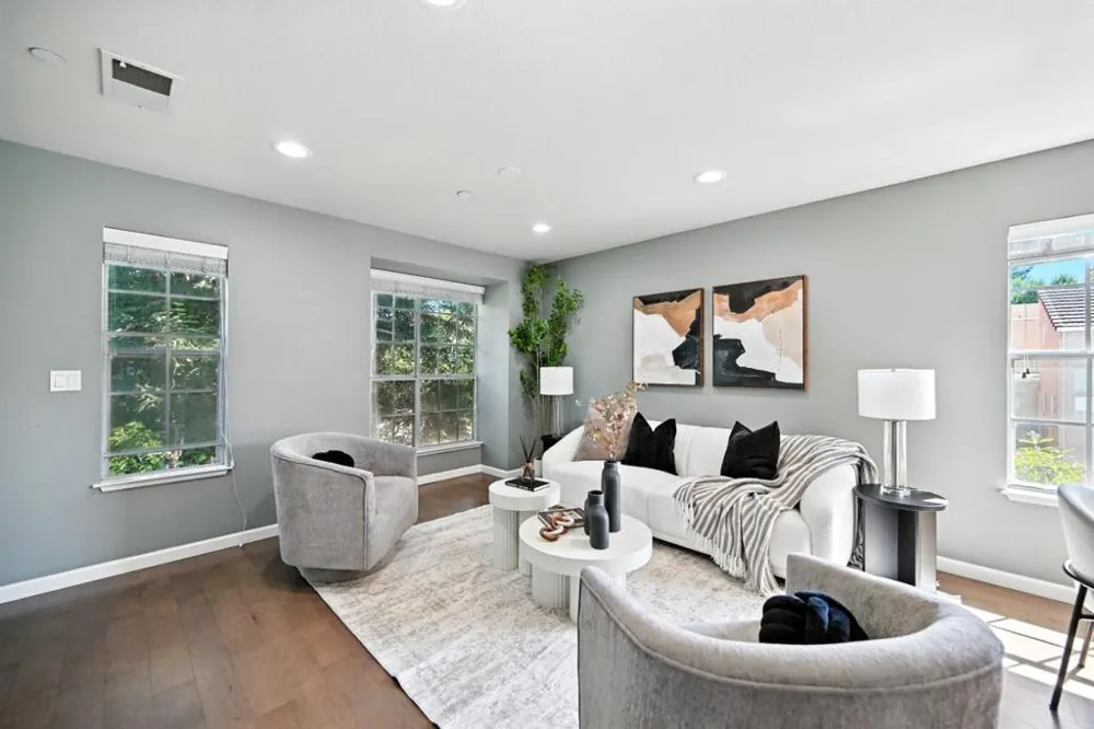 984 Belmont Terrace #10 Sunnyvale, CA 94086