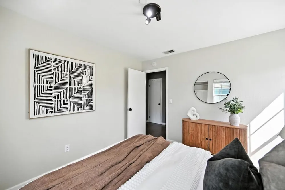 984 Belmont Terrace #10 Sunnyvale, CA 94086