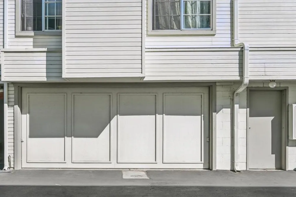 984 Belmont Terrace #10 Sunnyvale, CA 94086