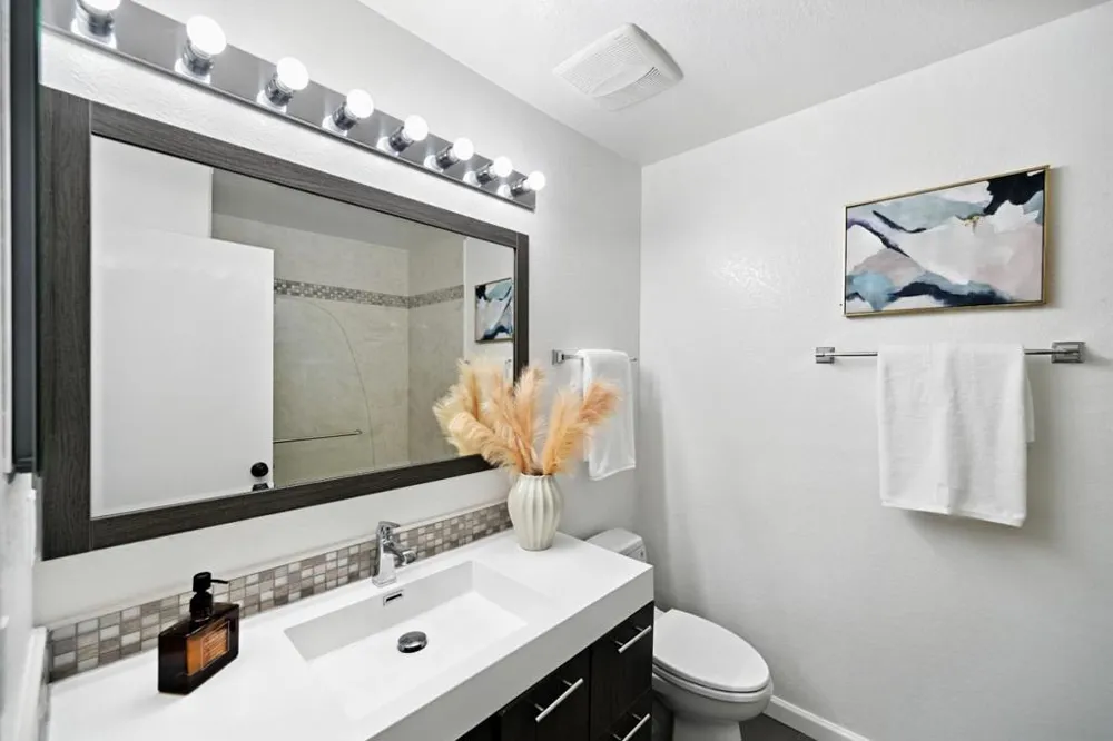 984 Belmont Terrace #10 Sunnyvale, CA 94086