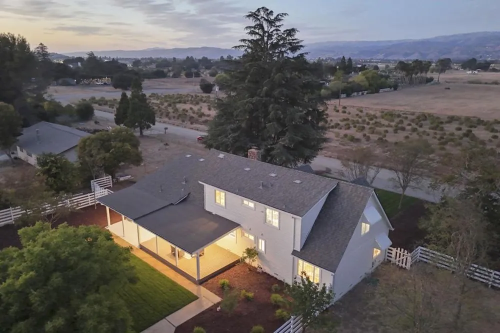14655 Country Lane Morgan Hill, CA 95037