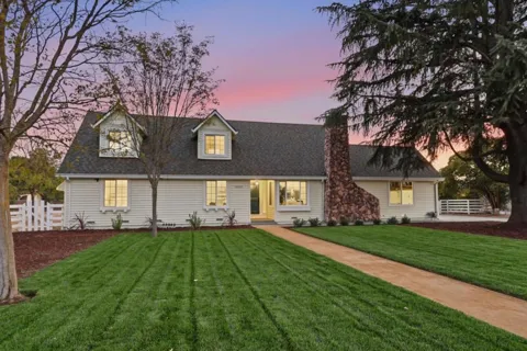 14655 Country Lane