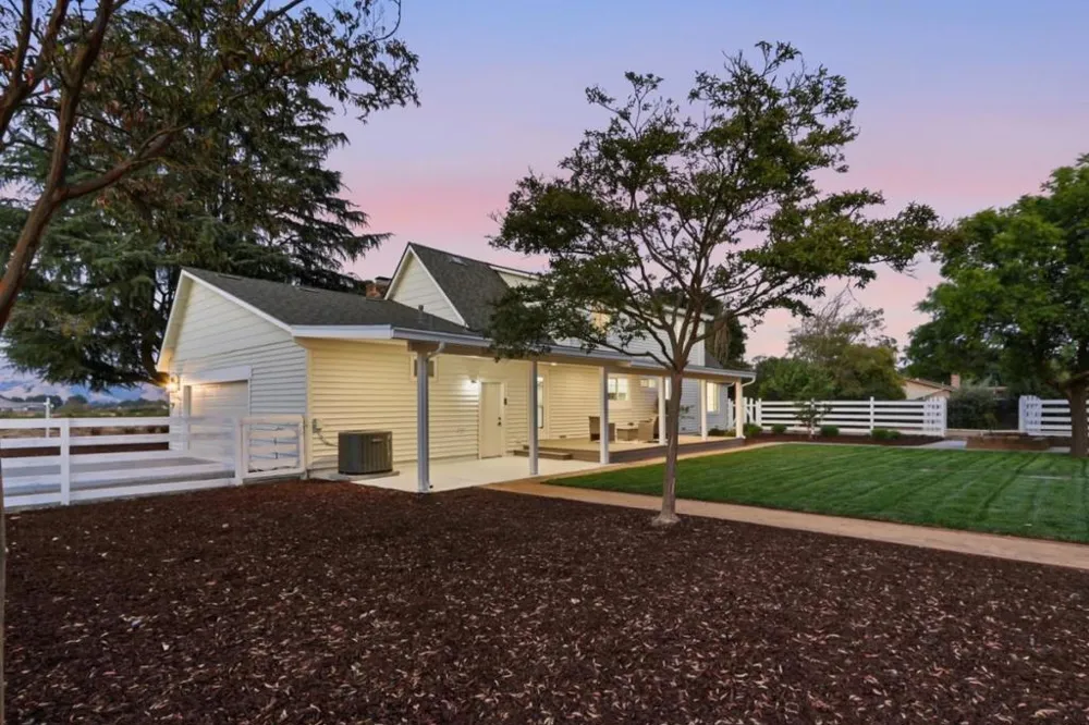 14655 Country Lane Morgan Hill, CA 95037