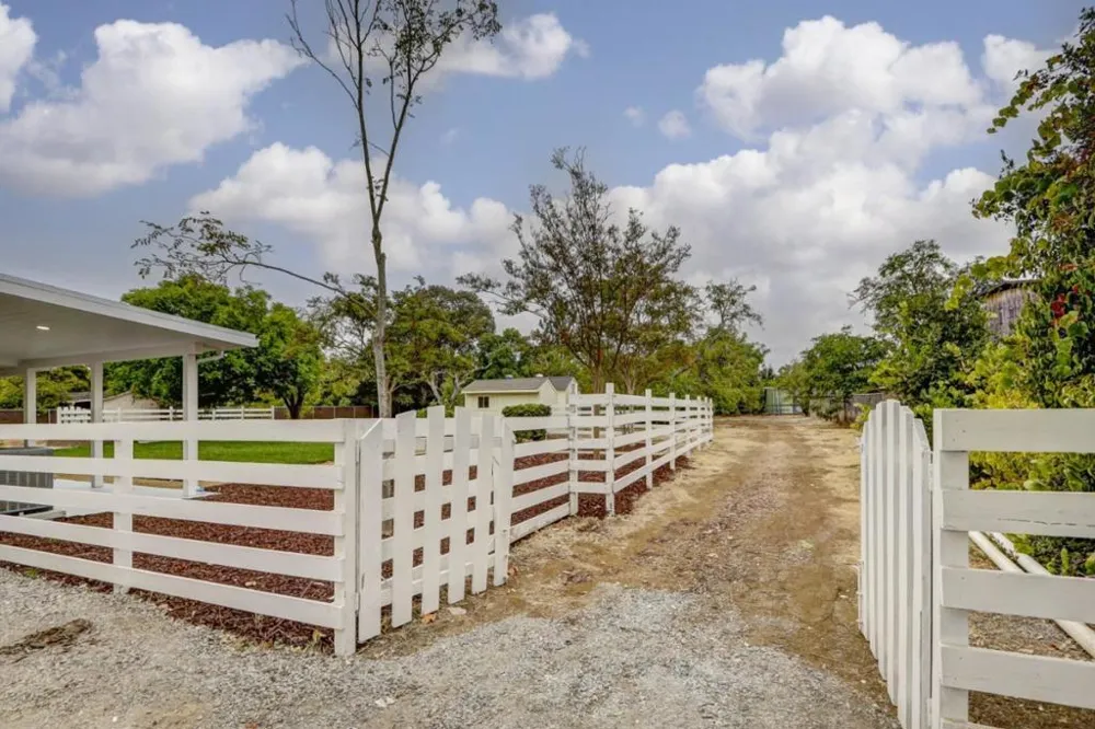 14655 Country Lane Morgan Hill, CA 95037