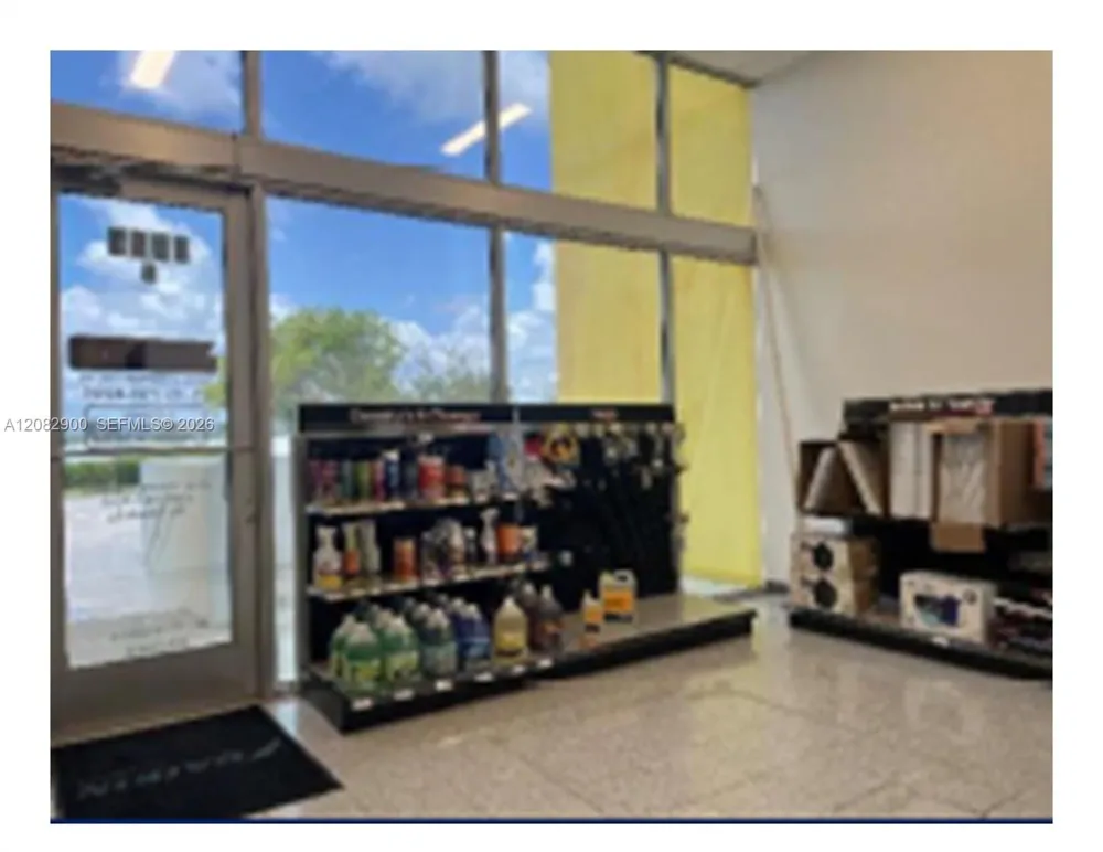 1551 SE 36th Ave Homestead, FL 33035