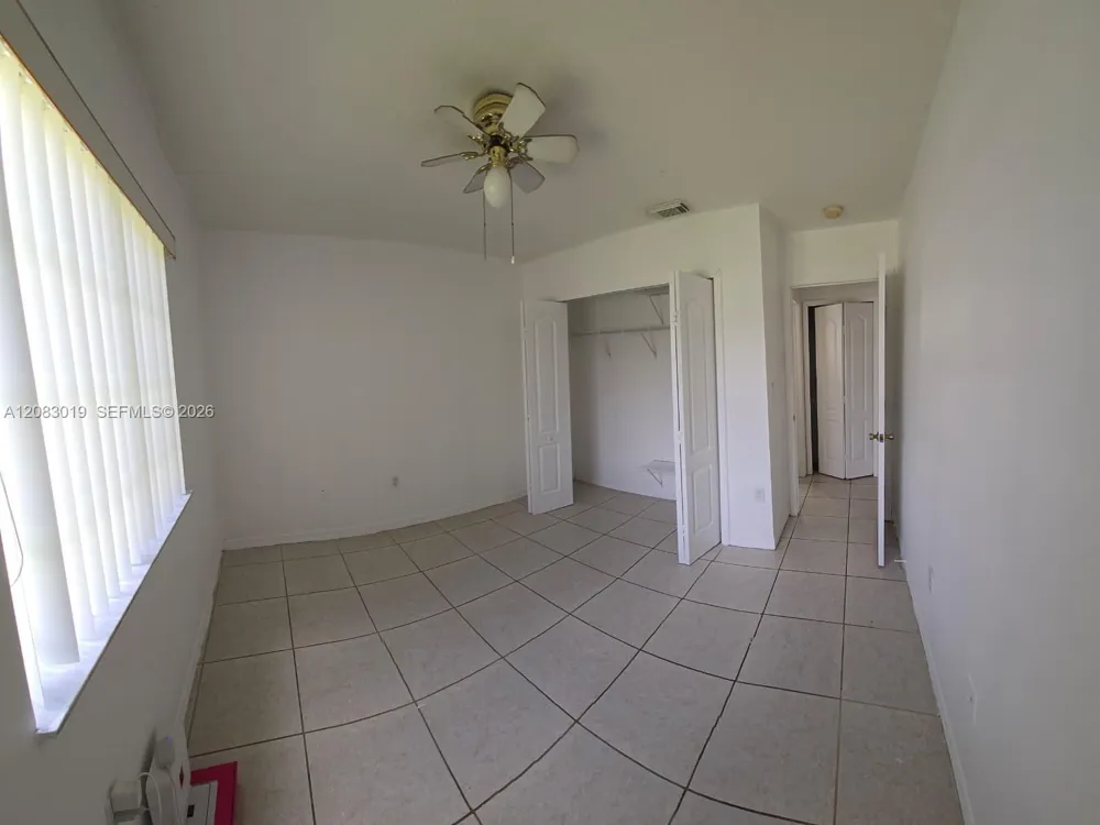 18045 SW 154th Pl Miami, FL 33187