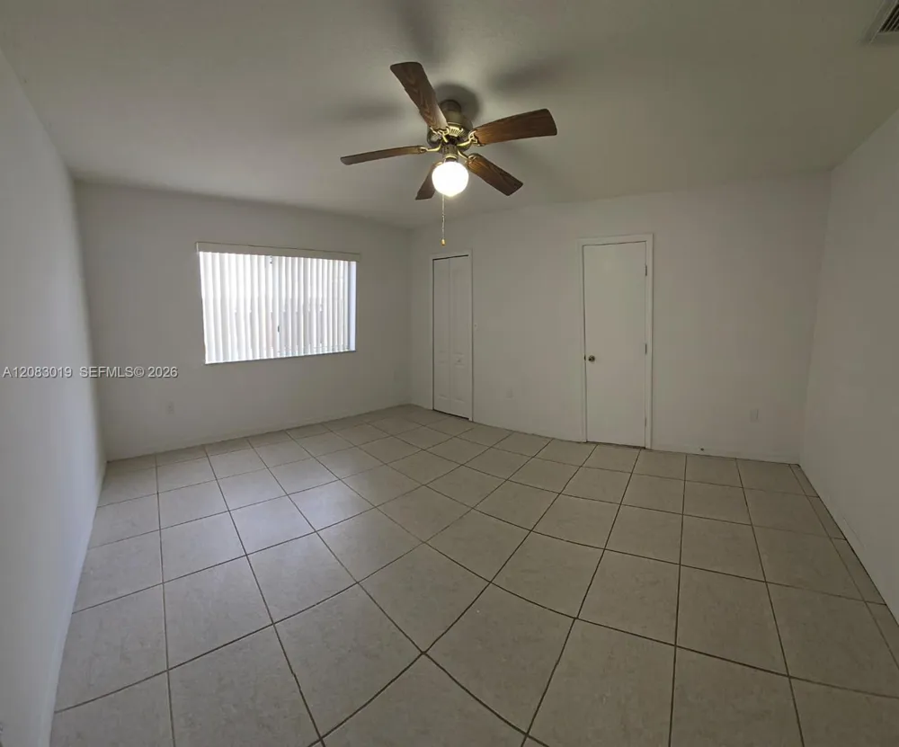 18045 SW 154th Pl Miami, FL 33187