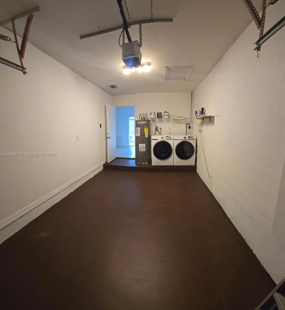 18045 SW 154th Pl Miami, FL 33187