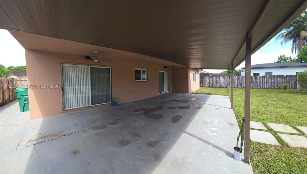 18045 SW 154th Pl Miami, FL 33187