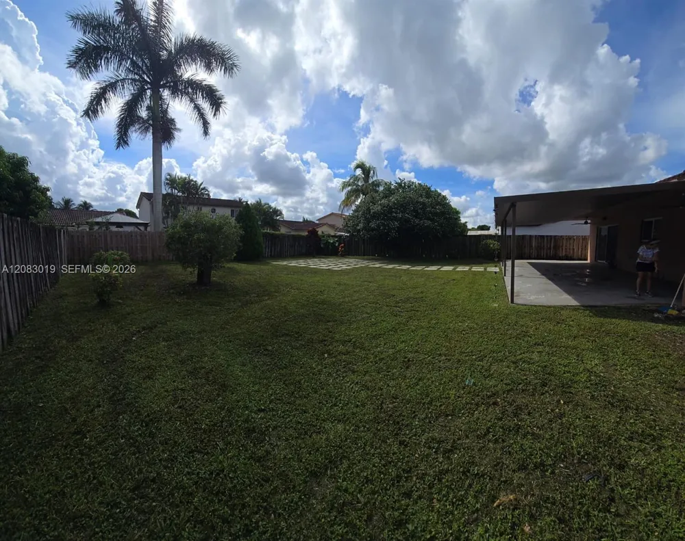 18045 SW 154th Pl Miami, FL 33187