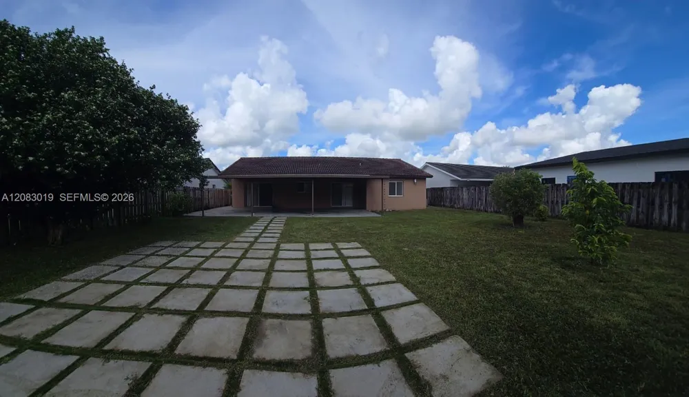 18045 SW 154th Pl Miami, FL 33187
