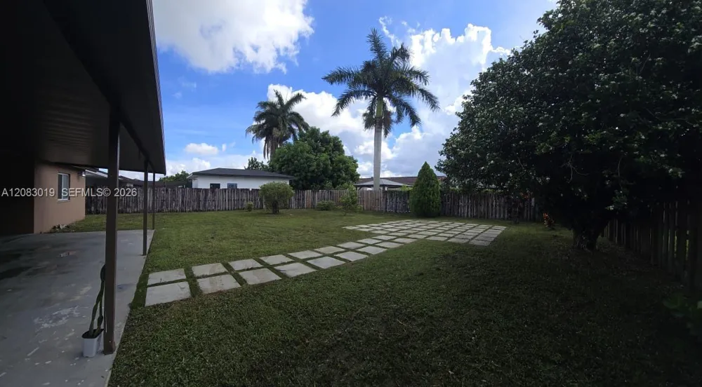 18045 SW 154th Pl Miami, FL 33187