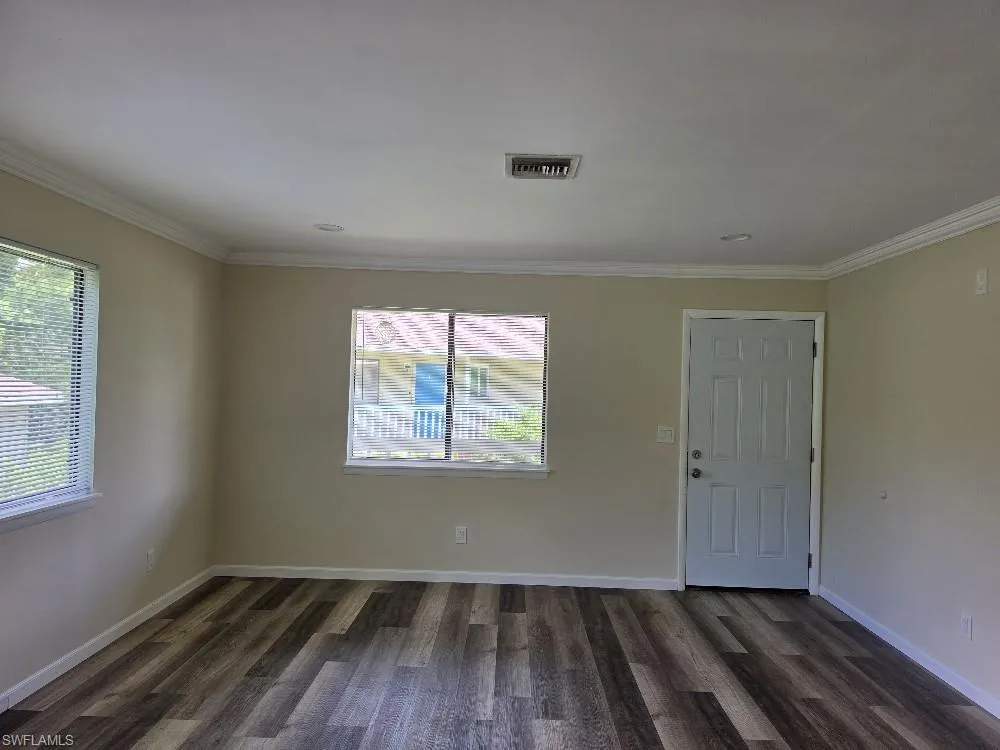 2455 Thomasson Drive #B Naples, FL 34112