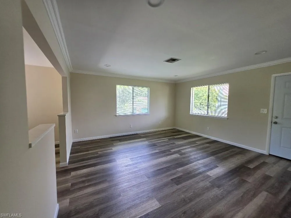 2455 Thomasson Drive #B Naples, FL 34112