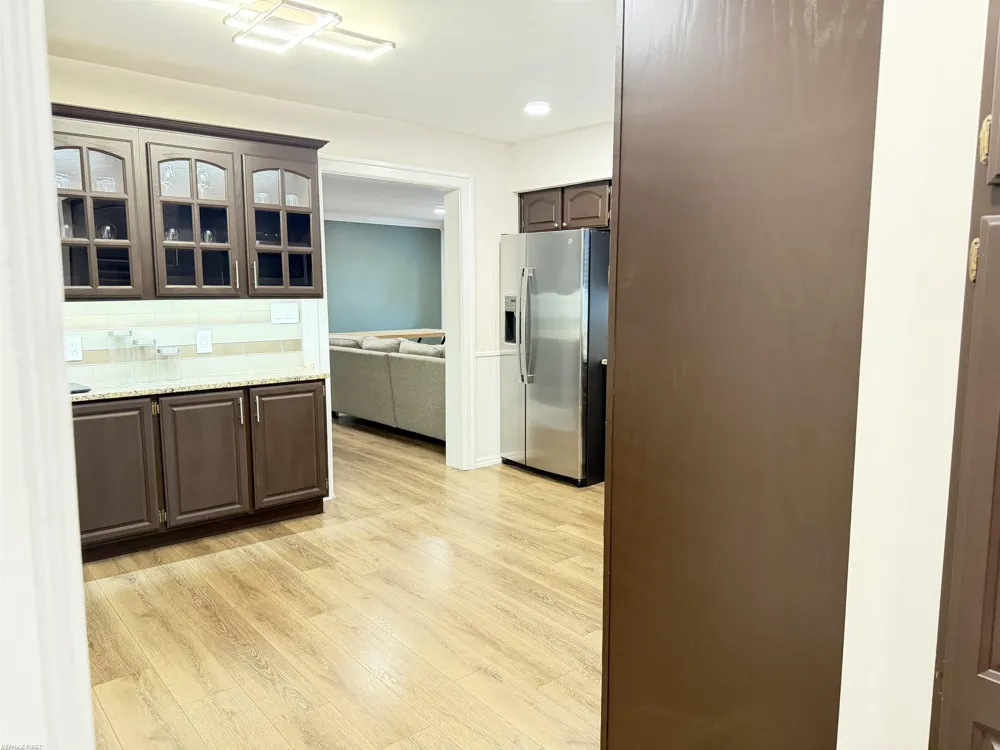 1213 Clinton Avenue St Clair City, MI 48079