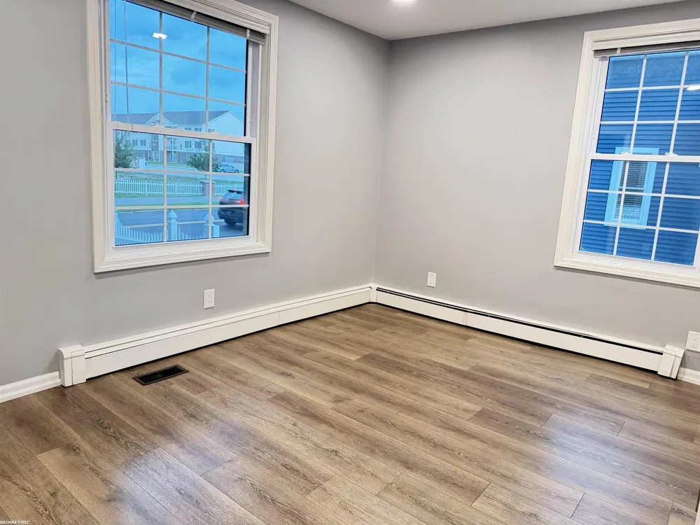 1213 Clinton Avenue St Clair City, MI 48079