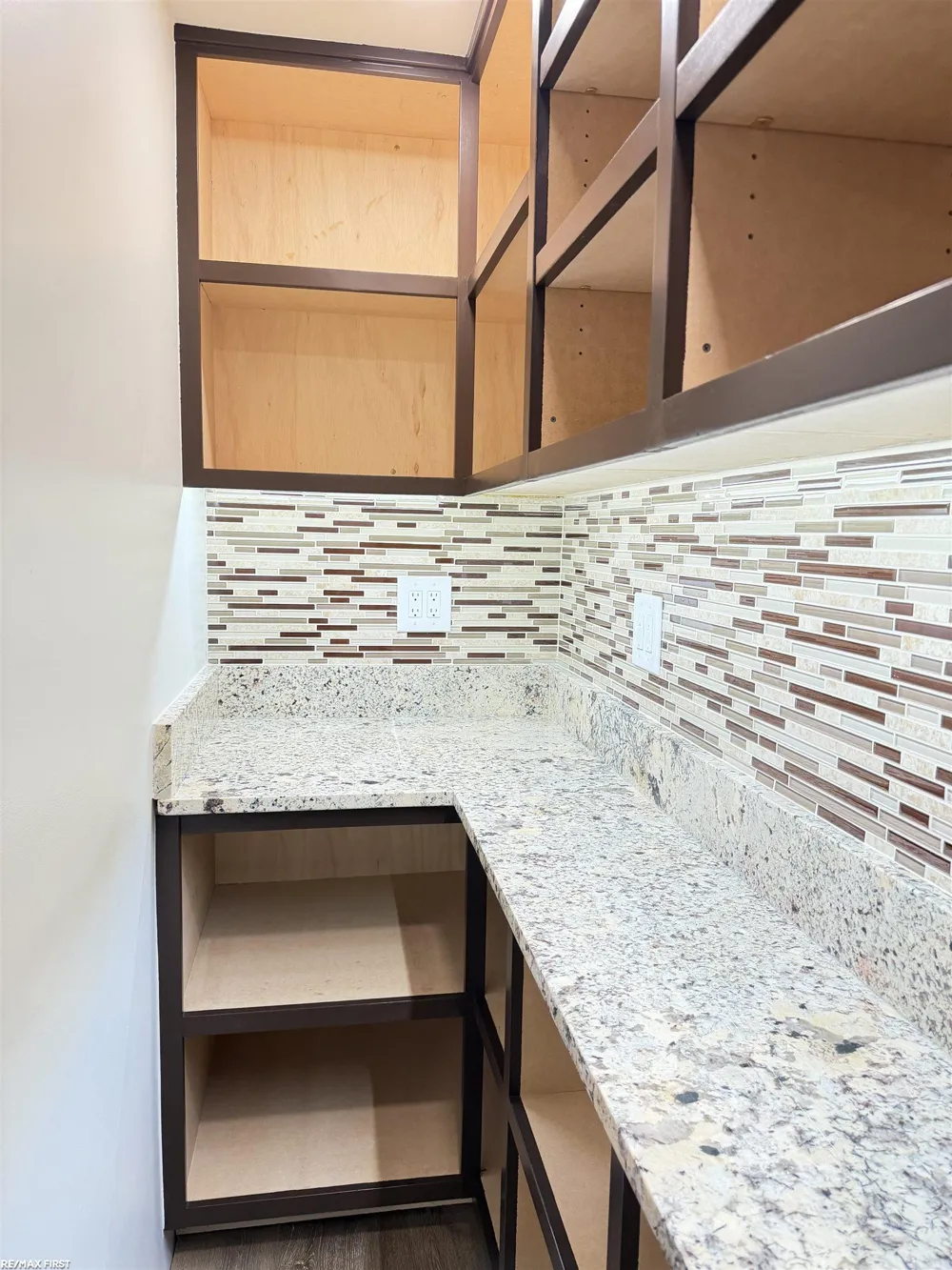 1213 Clinton Avenue St Clair City, MI 48079