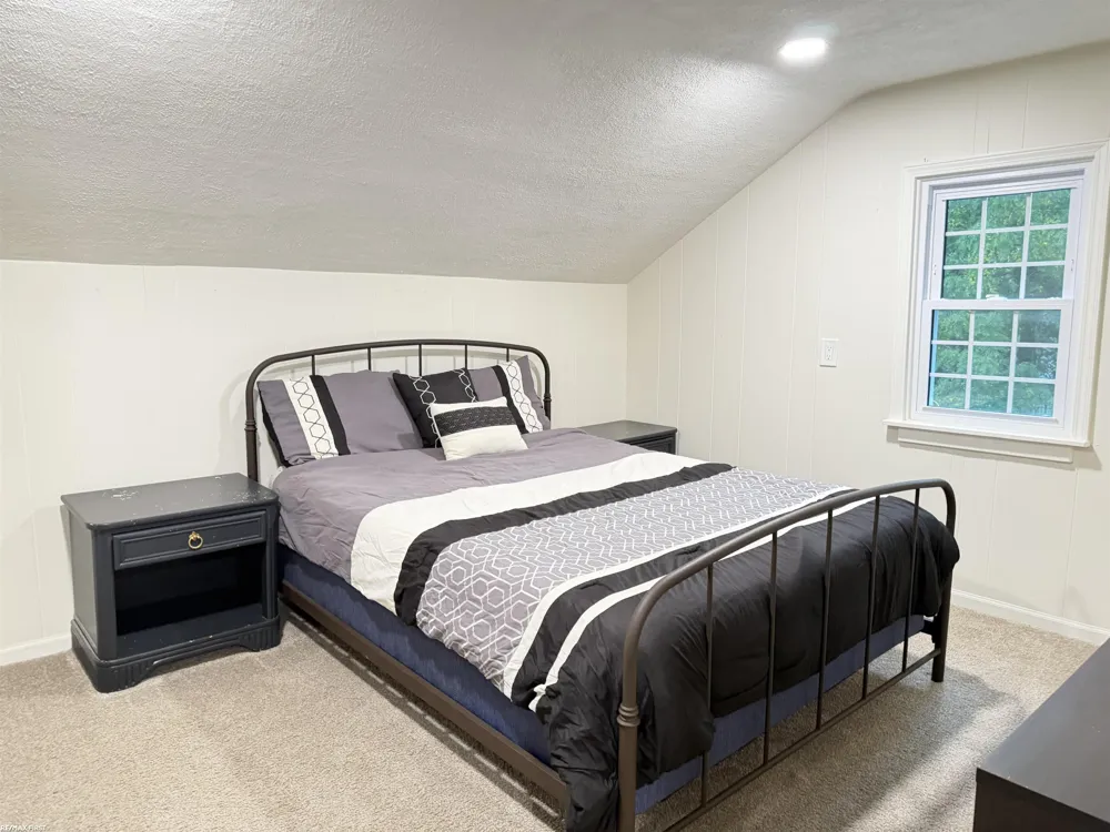 1213 Clinton Avenue St Clair City, MI 48079