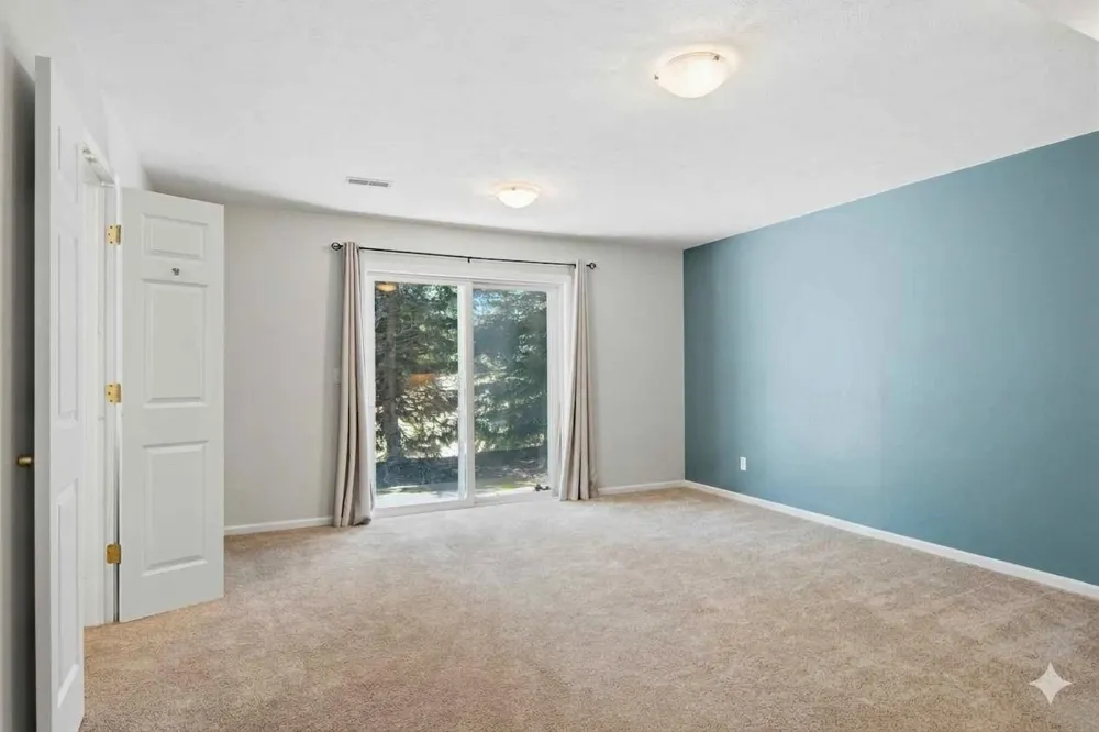 4138 Sherwood Forest Drive East Bay Township, MI 49686