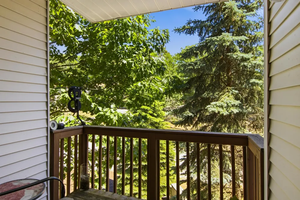 4138 Sherwood Forest Drive East Bay Township, MI 49686