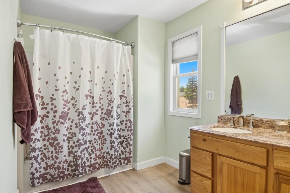 4138 Sherwood Forest Drive East Bay Township, MI 49686