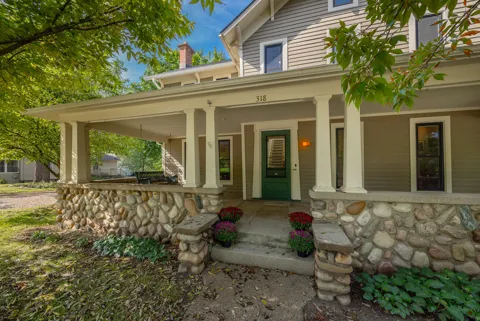318 Ann Arbor Street