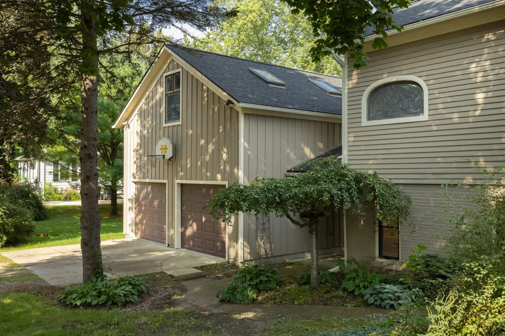 318 Ann Arbor Street Unknown, MI 48158