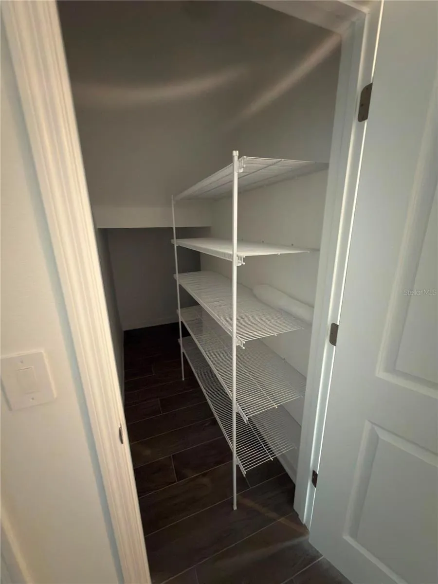 9722 CHARACTER DRIVE Orlando, FL 32832
