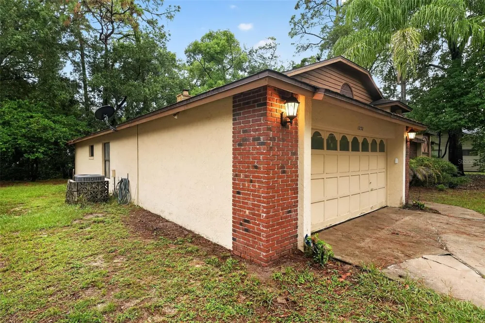 1232 BENT OAK TRAIL Altamonte Springs, FL 32714