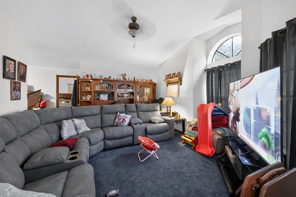 1232 BENT OAK TRAIL Altamonte Springs, FL 32714