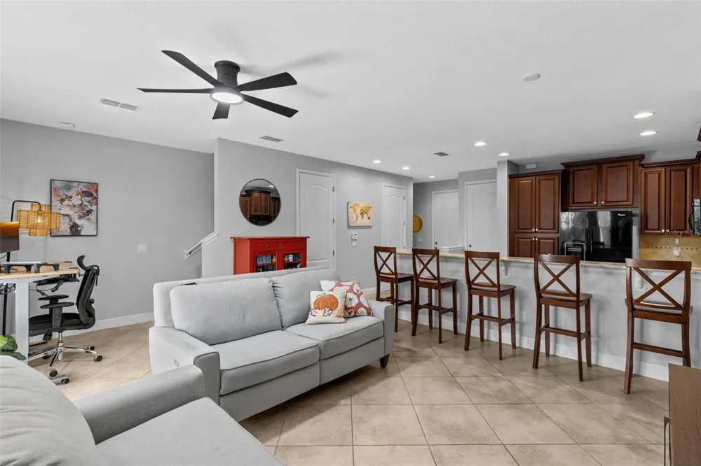 8442 KELSALL DRIVE Orlando, FL 32832