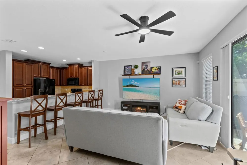 8442 KELSALL DRIVE Orlando, FL 32832