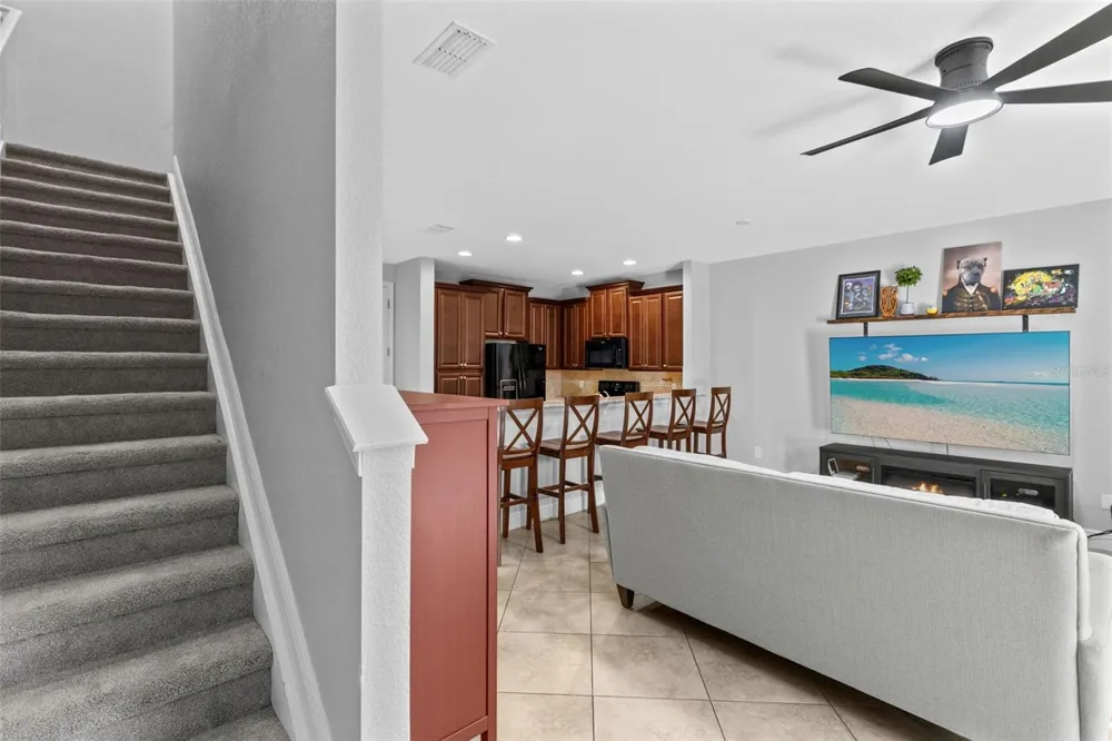8442 KELSALL DRIVE Orlando, FL 32832
