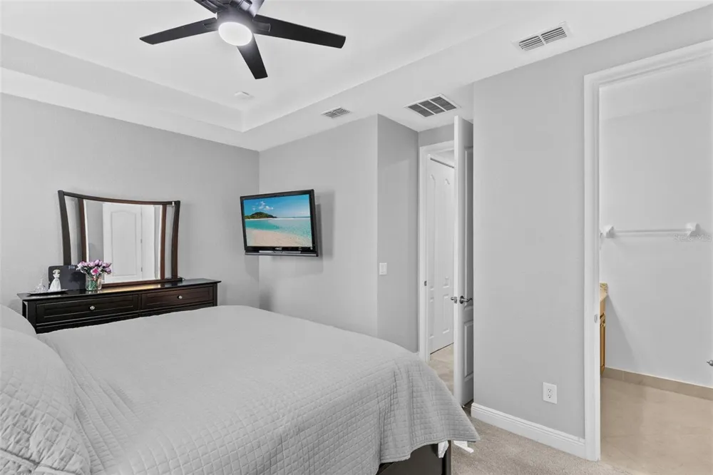 8442 KELSALL DRIVE Orlando, FL 32832