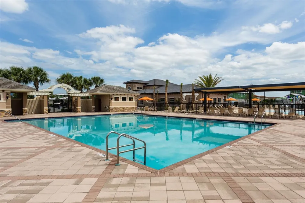 8442 KELSALL DRIVE Orlando, FL 32832