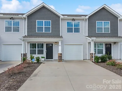 31 Clear Creek Lane