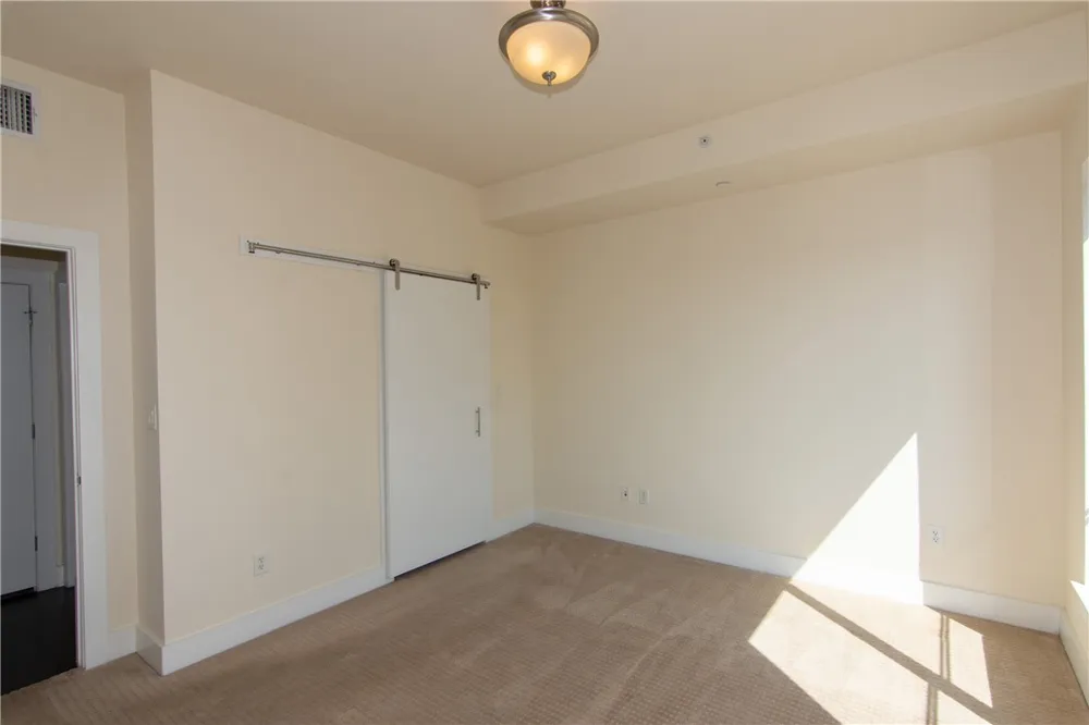 603 Davis Street #1005 Austin, TX 78701