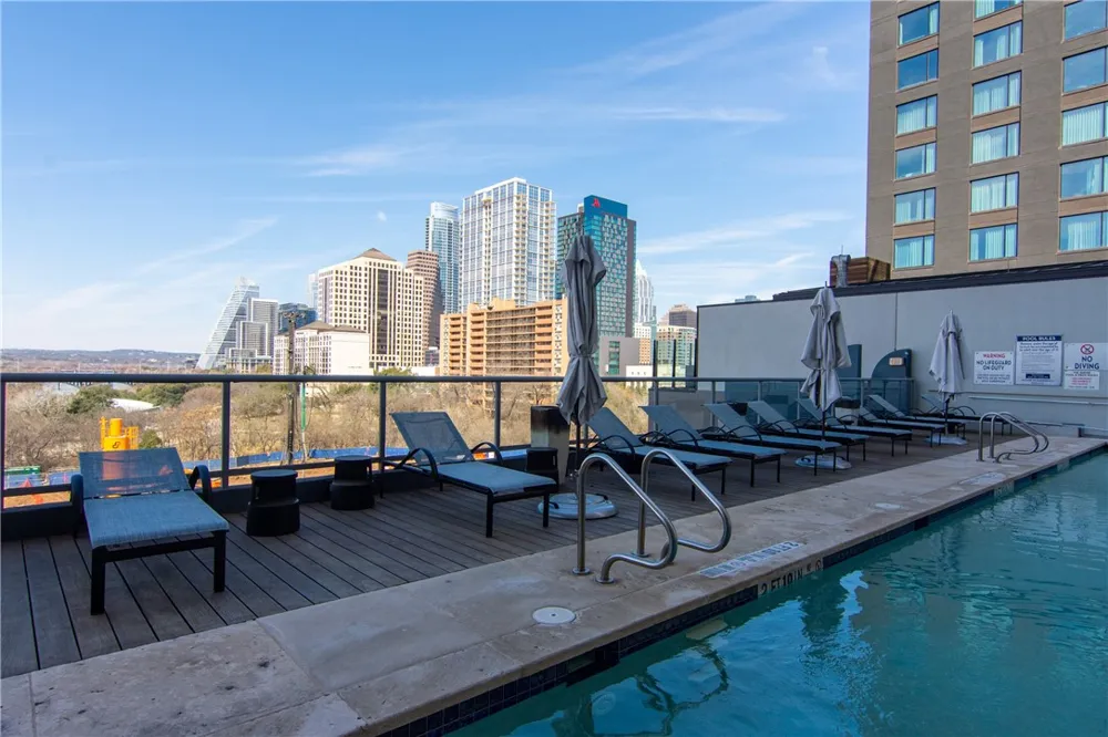 603 Davis Street #1005 Austin, TX 78701