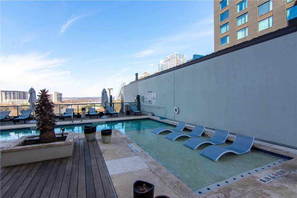 603 Davis Street #1005 Austin, TX 78701