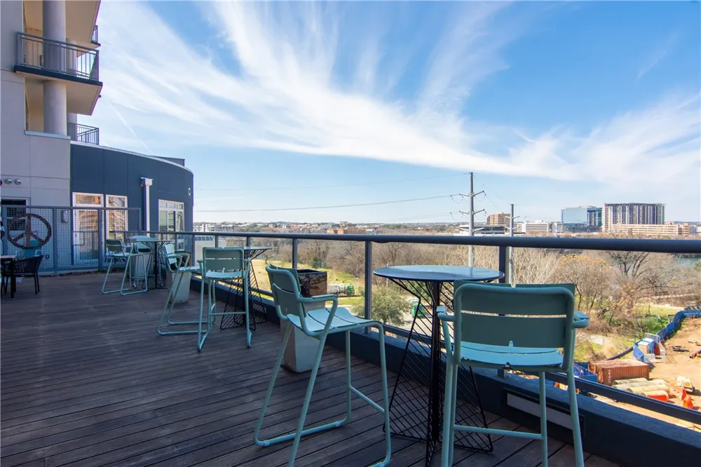 603 Davis Street #1005 Austin, TX 78701