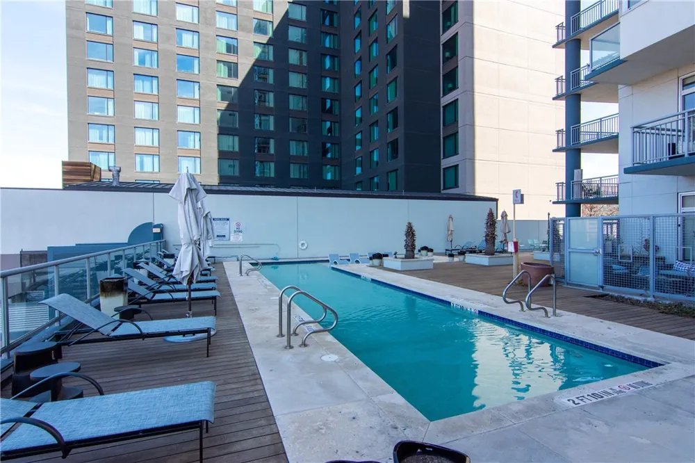 603 Davis Street #1005 Austin, TX 78701